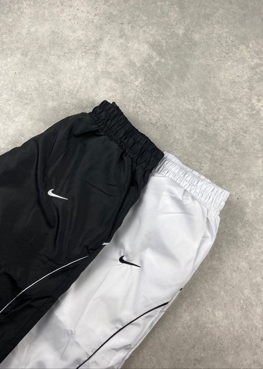 NIKE Black & white Trackpants